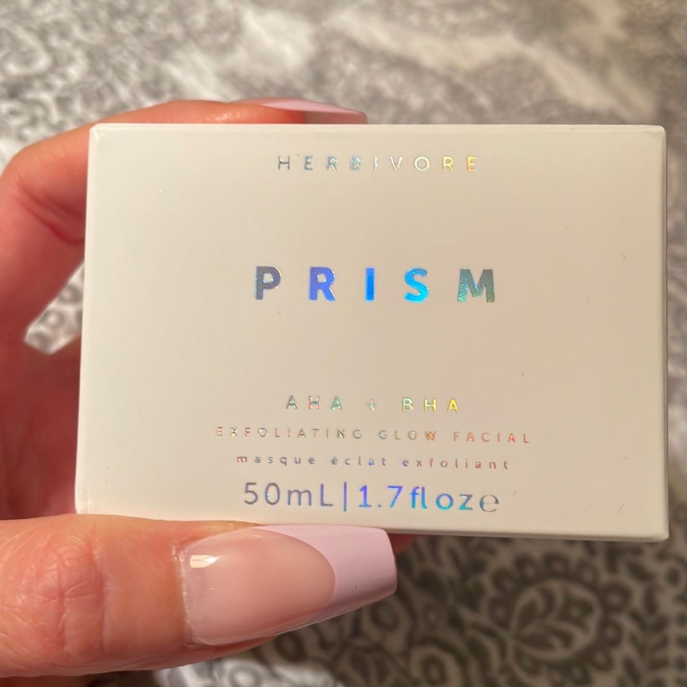 Herbivore Botanicals Prism AHA + BHA Exfoliating Glow Facial – Resurfacing Mask